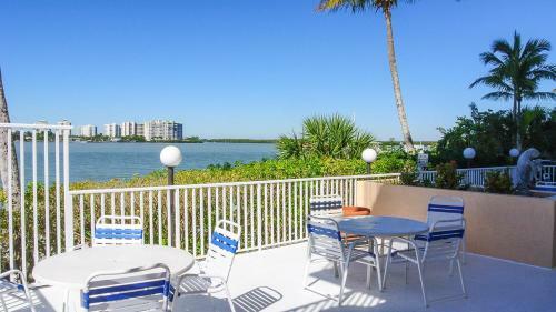 Lovers Key Beach Club #201 Holiday Home