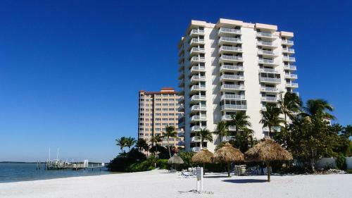 Lovers Key Beach Club #201 Holiday Home