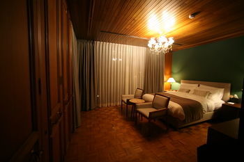 Bonum 1957 Hanok Stay And Hotel