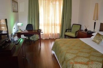 Oakwood Park Hotels