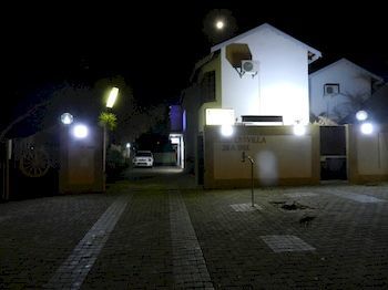 Hotel Sleepers Villa