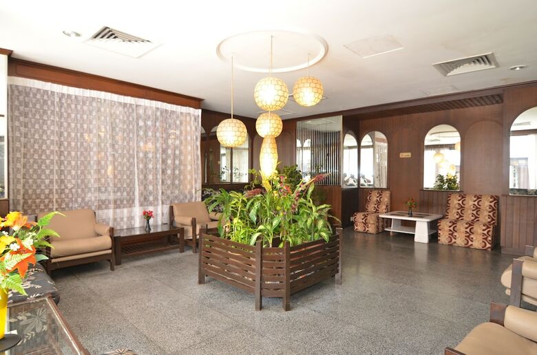 Oriental Hotel
