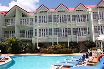 Palm Haven Hotel