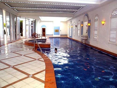 Broadbeach Holiday Apartments