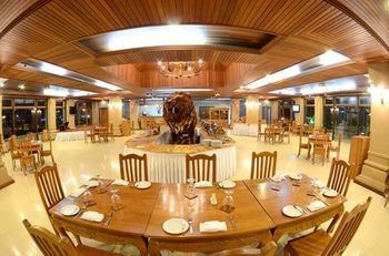 Royal Naypyitaw Hotel