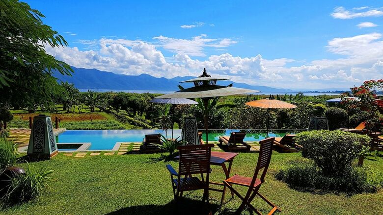 Hotel Inle Lake View