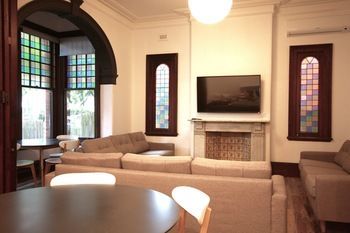 Hotel Dalziel Lodge