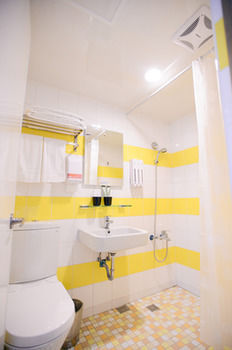 Taichung Kiwi Express Hotel - Chenggong Rd