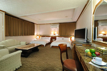 Barons Hotel