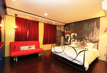 Mystery 13 B&B