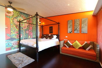 Mystery 13 B&B