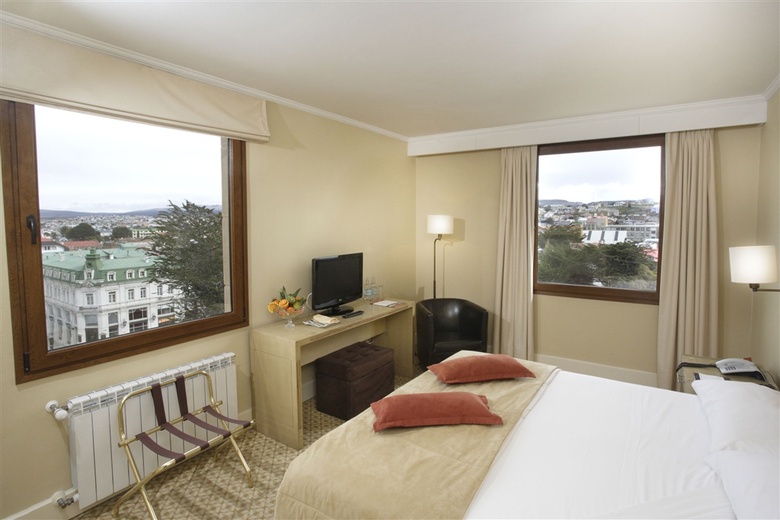Hotel Cabo De Hornos