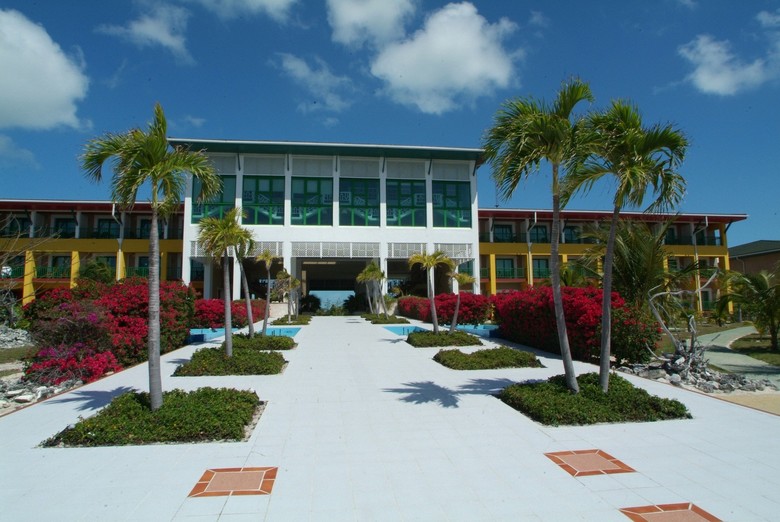 Hotel Bella Isla Resort