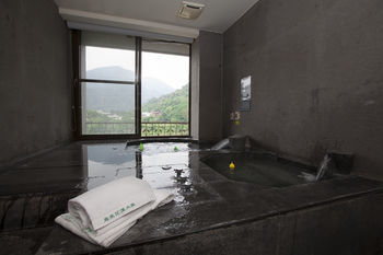 Hotel 33 Spa