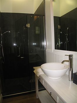Hotel Opononi Resort