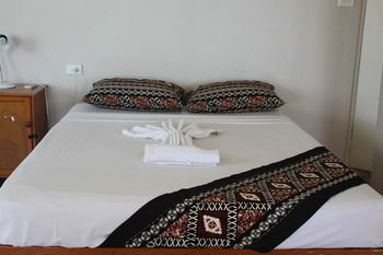 Tropic Of Capricorn - Hostel