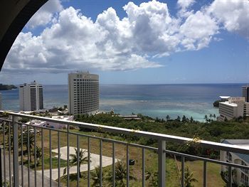 Oceanview Hotel & Residences