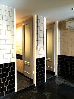 Chic Hostel
