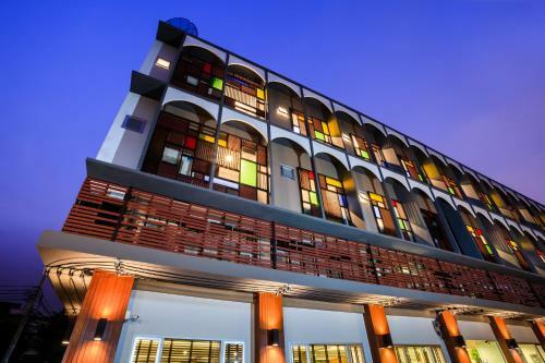 Hotel Admire Thonburi