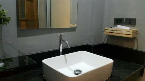 Hotel Admire Thonburi