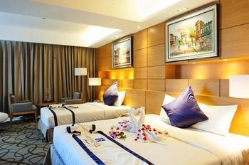 Iris Hotel