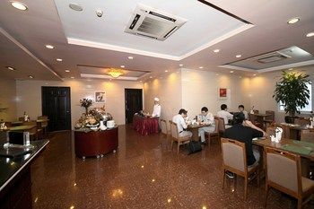 Level Hotel