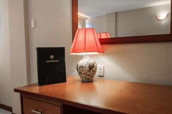 Sunny Hotel