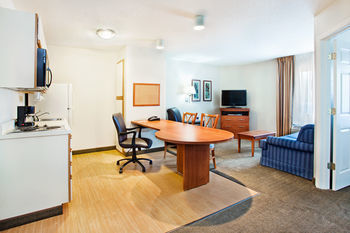 Aparthotel Candlewood Suites Huntersville
