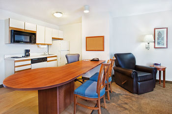 Aparthotel Candlewood Suites Huntersville