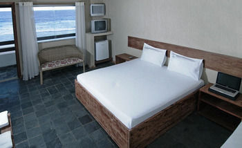 Hotel Arembepe Beach