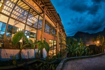 Hotel Termales Del Oto�o