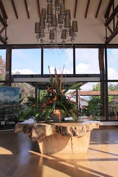 Hotel Termales Del Oto�o
