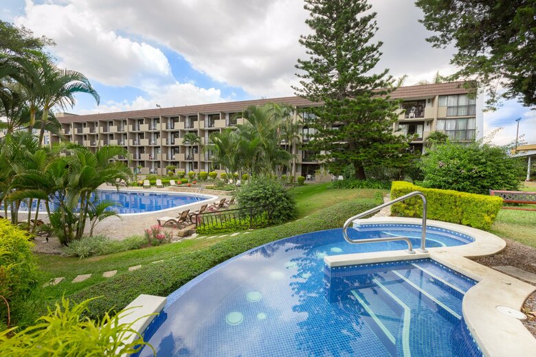 Best Western Plus Irazu Hotel & Casino