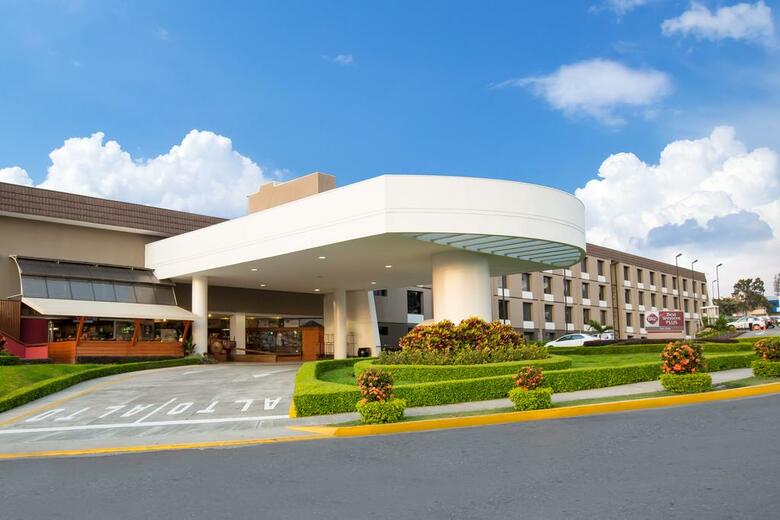 Best Western Plus Irazu Hotel & Casino