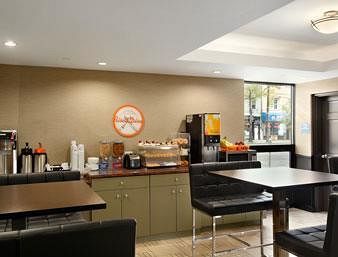 Hotel Howard Johnson Inn Queens