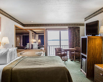 Hotel K Royale Lakefront Inn