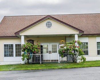 Hotel K Royale Lakefront Inn