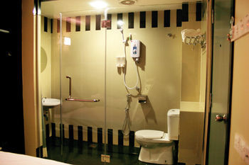 Hotel De Nice Inn