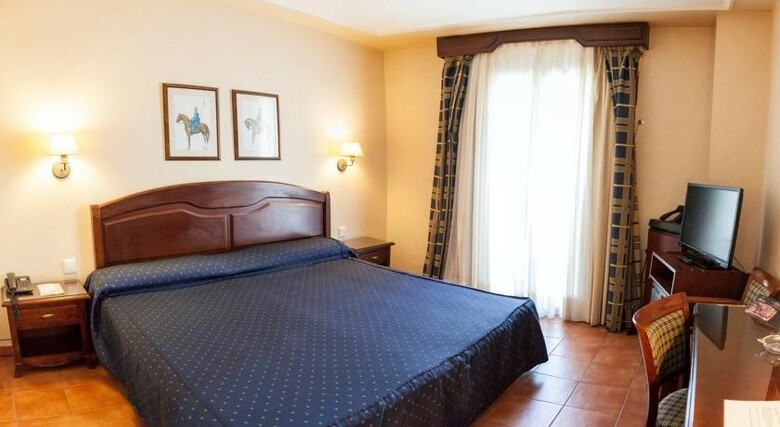 Hospedium Hotel Los Lanceros