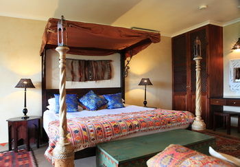 Far Hills Hotel