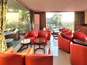 Dcircle Hotel