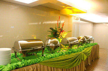 Dcircle Hotel