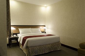 Dcircle Hotel