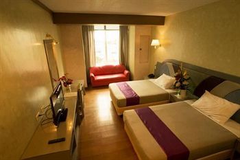 V Hotel