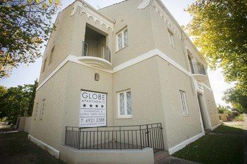 Globe Apartments