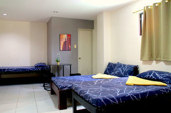 Tropical Hostel Cebu Center