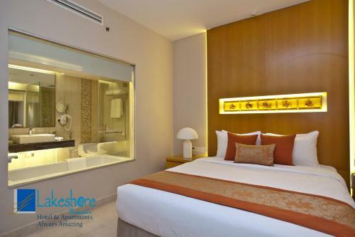 Hotel Lakeshore Banani