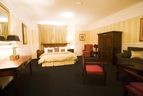 Redearth Hotel