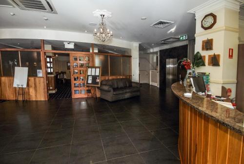 Redearth Hotel