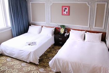 Crystal Hotel